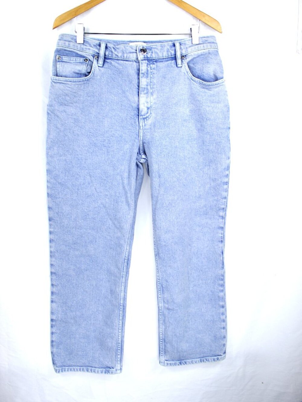 Tory Burch Women's Straight Leg Lice Ice Blue Wash Denim Jeans Size 32
